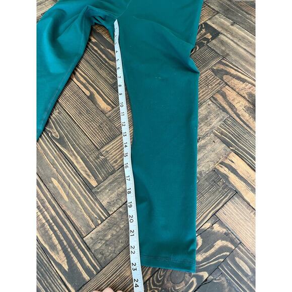 Fabletics Powerhold Women Medium Green Stretch Legging Yoga Athleisure Ballet - Picture 6 of 8